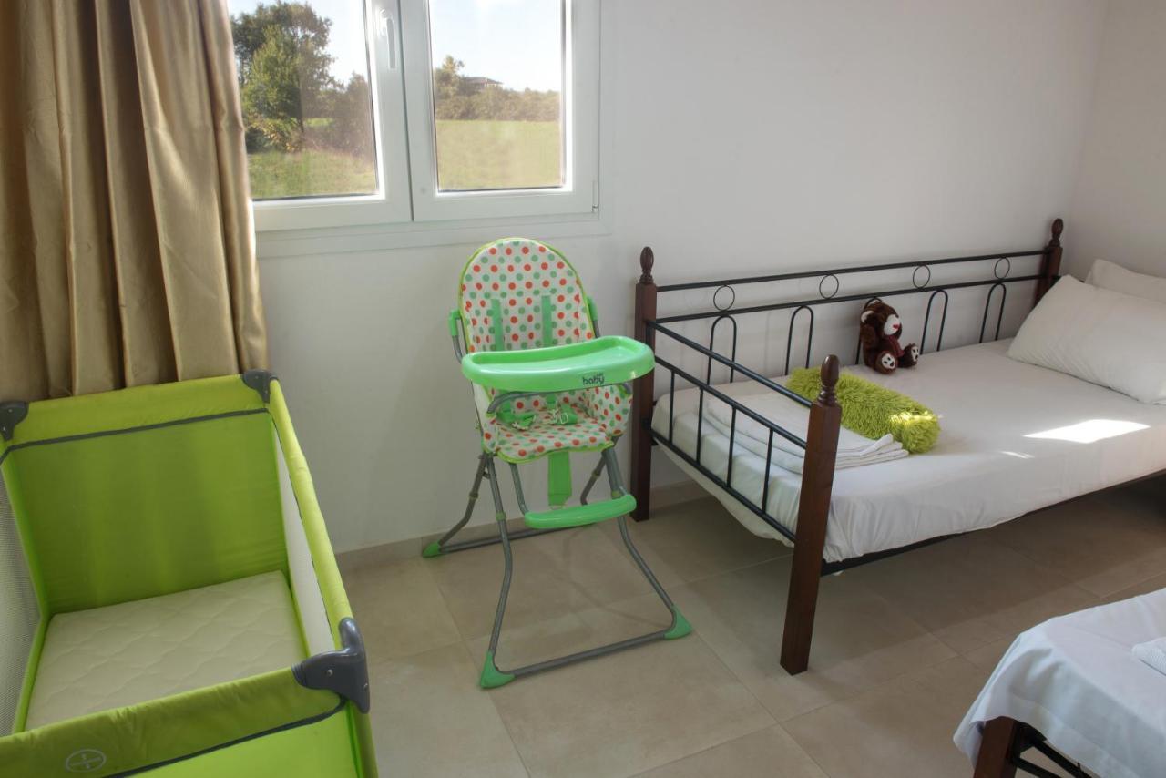 Iris Home 4 Paralia Katerinis Exterior photo